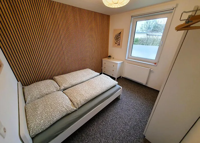 Radfreundliches Wohlfuehl-apartment Mit Terrasse Und Parkplatz - Woody * Schwerin (Mecklenburg-Vorpommern)